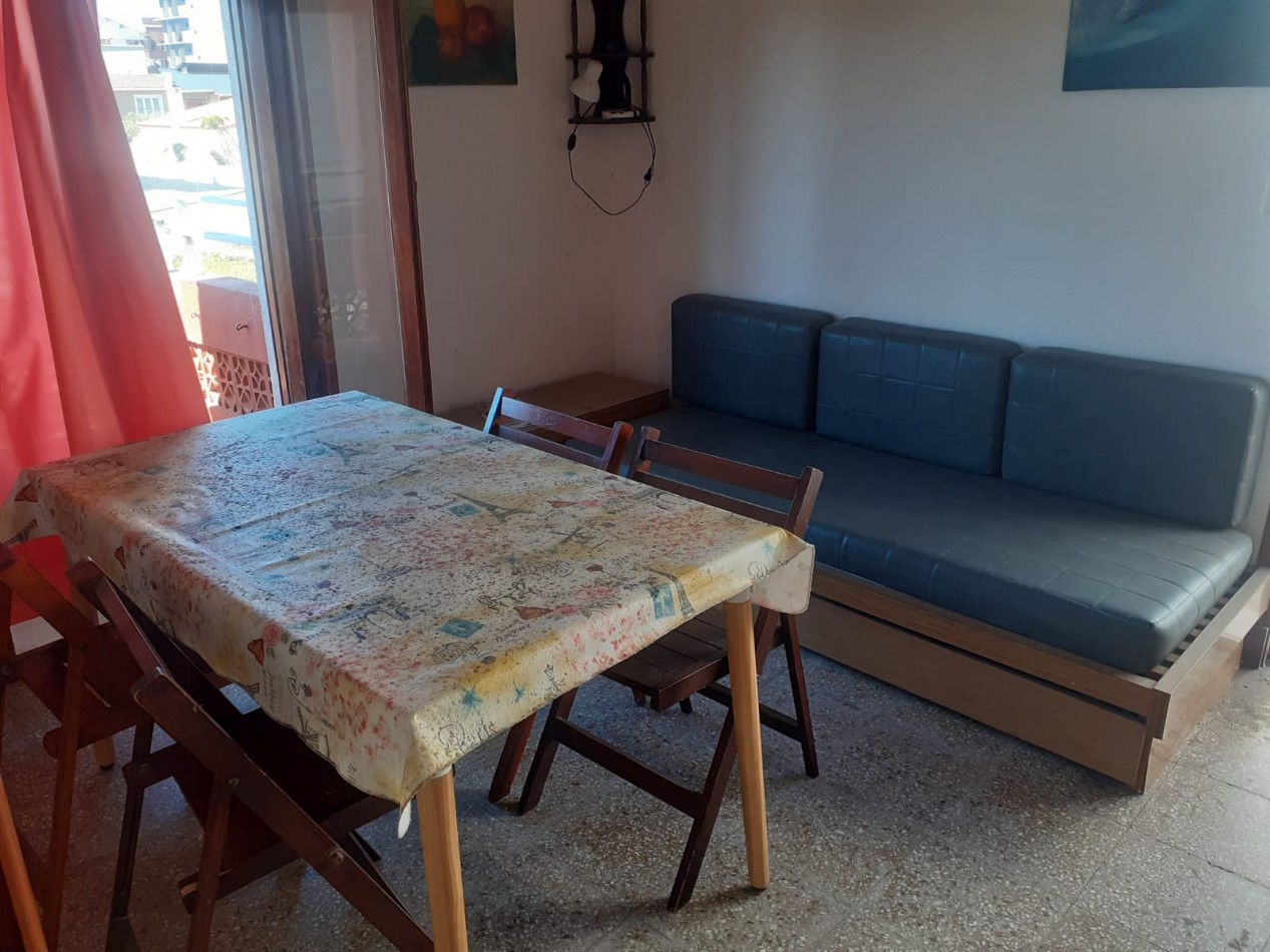 Venta Dpto 3 Amb Frente Al Mar Con Balcon