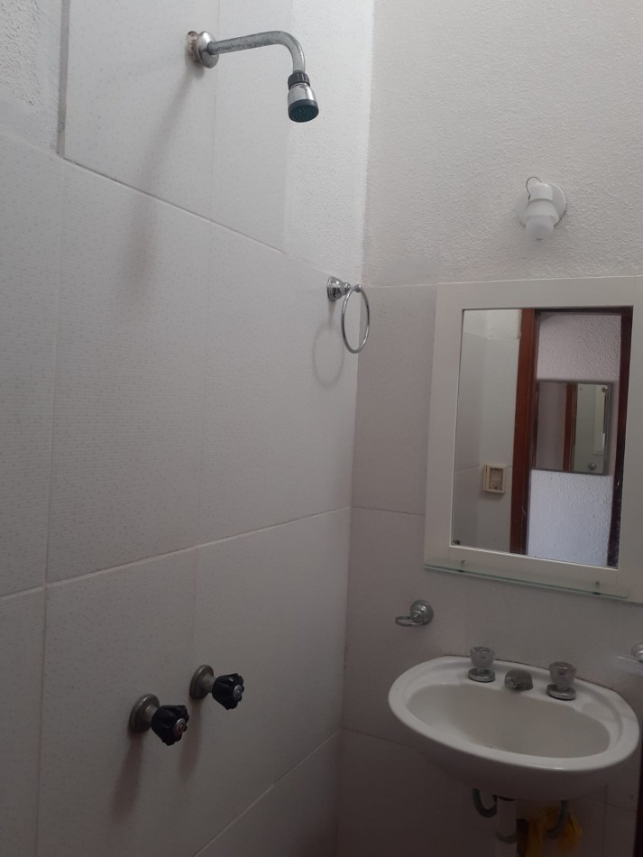 Venta Dpto 3 Amb Frente Al Mar Con Balcon