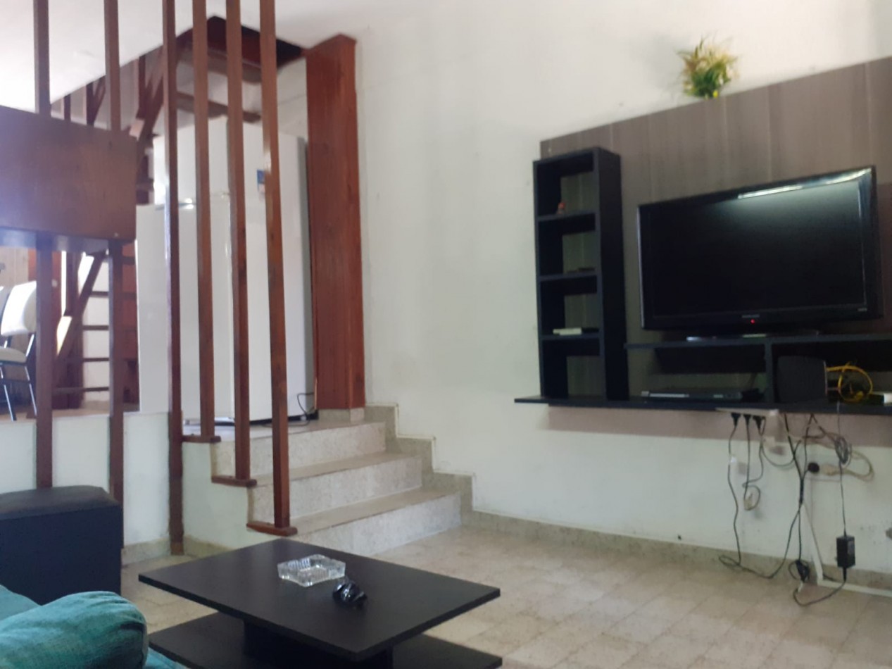 Venta Amplio Triplex Con Garage Cubierto