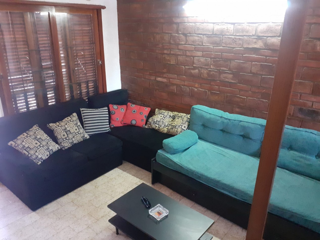 Venta Amplio Triplex Con Garage Cubierto