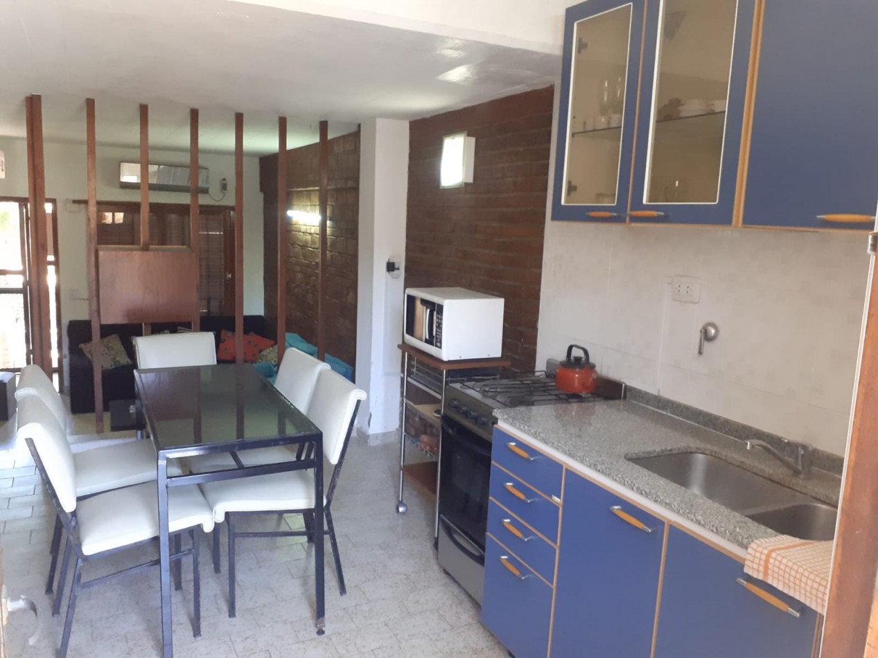 Venta Amplio Triplex Con Garage Cubierto