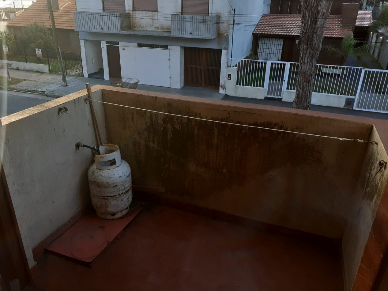 Venta Depto 2 Amb Con Balcon A La Calle En San Bernardo