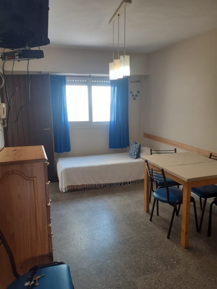 Venta Depto 2 Amb. Con Balcon Frente Al Mar