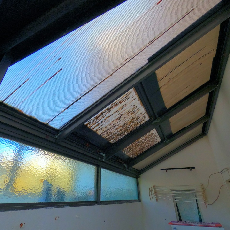 Venta 2 Amb Con Cochera Cubierta Patio Y Parrilla