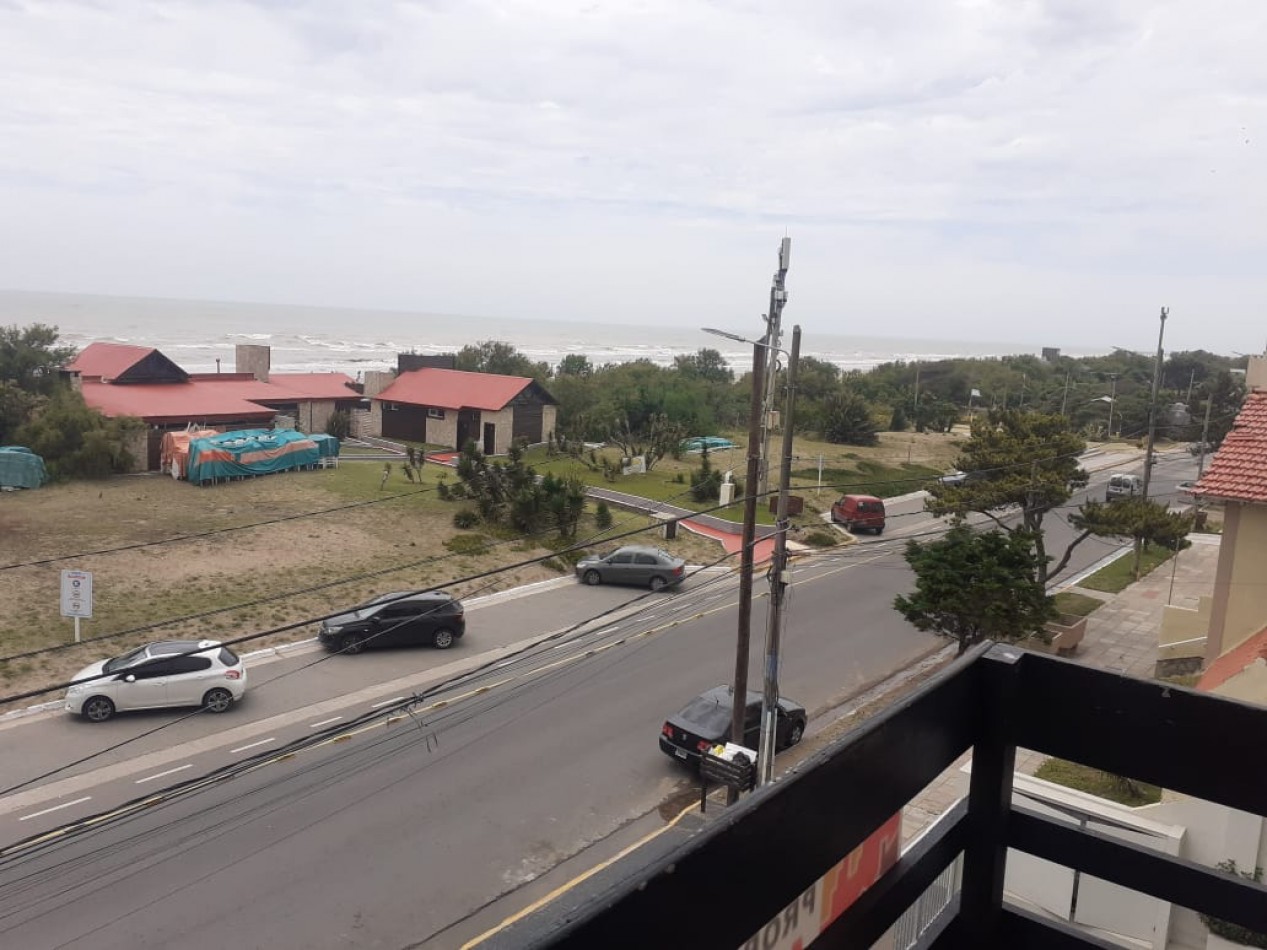 Venta Excelente 2 Amb En Duplex Con Balcon Y Vista Al Mar