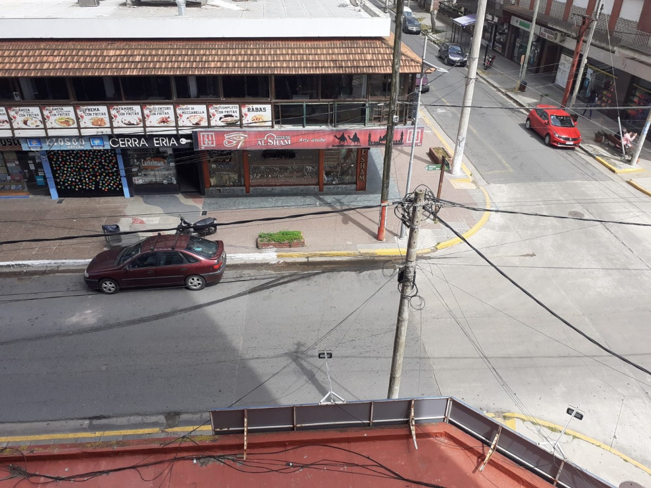 ALQ.TEMP 3 AMB EN PLENO CENTRO A 1 CUADRA DEL MAR