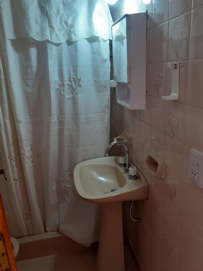 ALQ.TEMP 2 AMB CON WIFI A 1 CUADRA DEL MAR