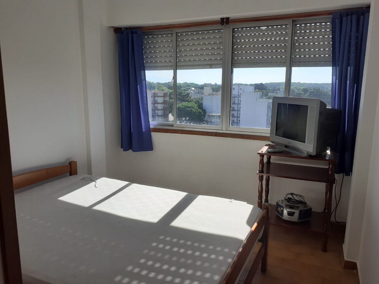 ALQ.TEMP 2 AMB CON WIFI A 1 CUADRA DEL MAR