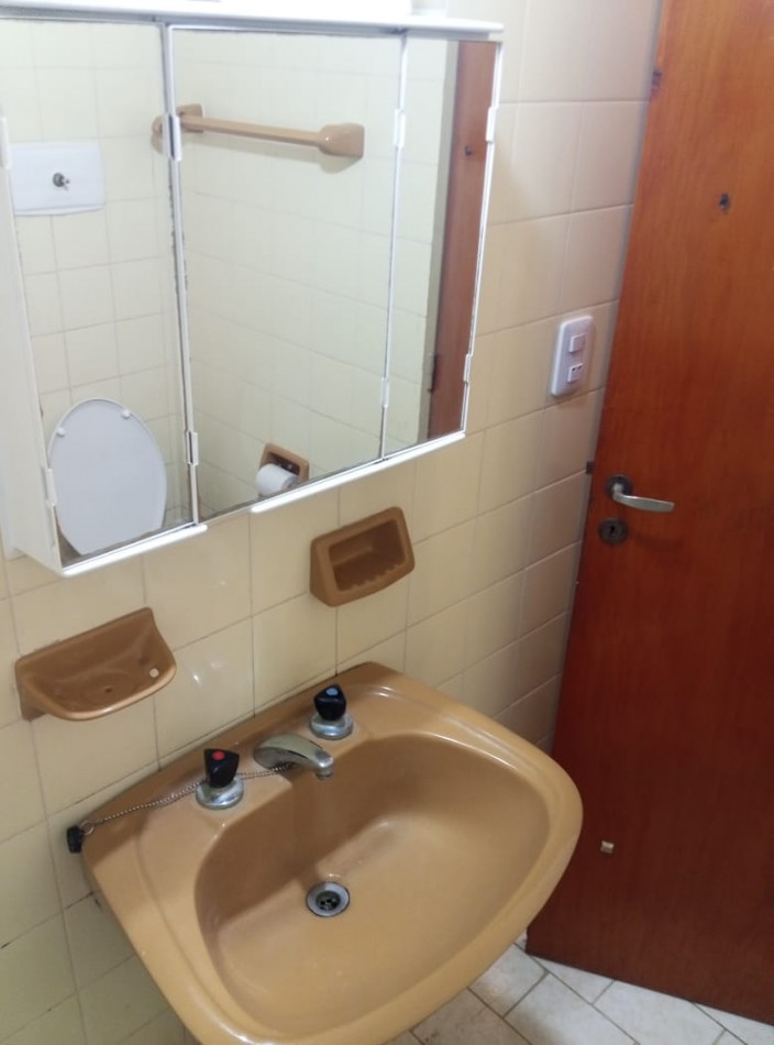 VENTA 1 AMB DIVIDIDO A SOLO 4 CUADRAS DEL MAR