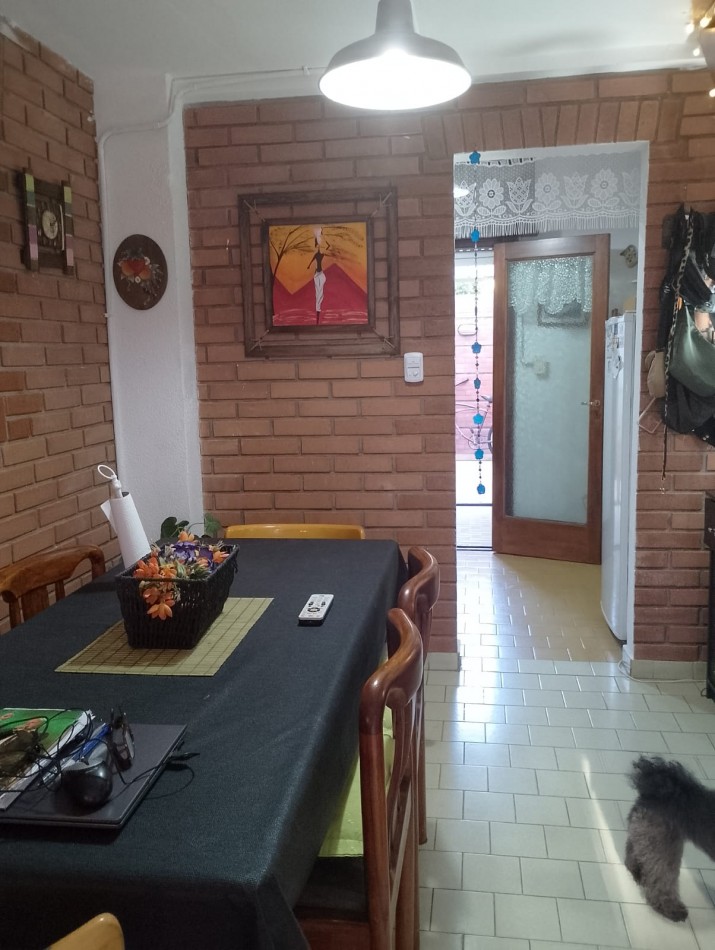 SE VENDE DUPLEX A SOLO 5 CUADRAS DEL MAR EN MUY BUEN ESTADO