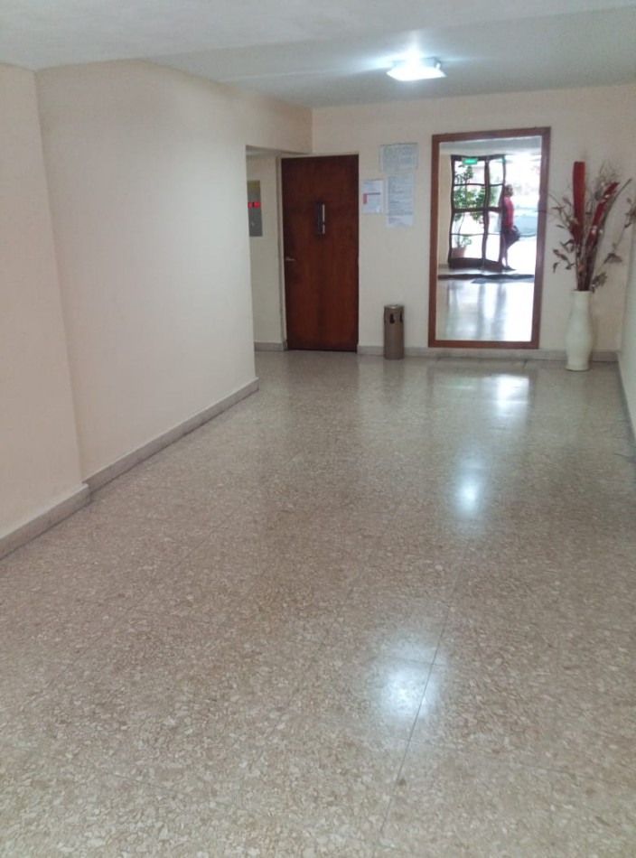 VENTA DEPTO 2 AMB CON GAS NATURAL