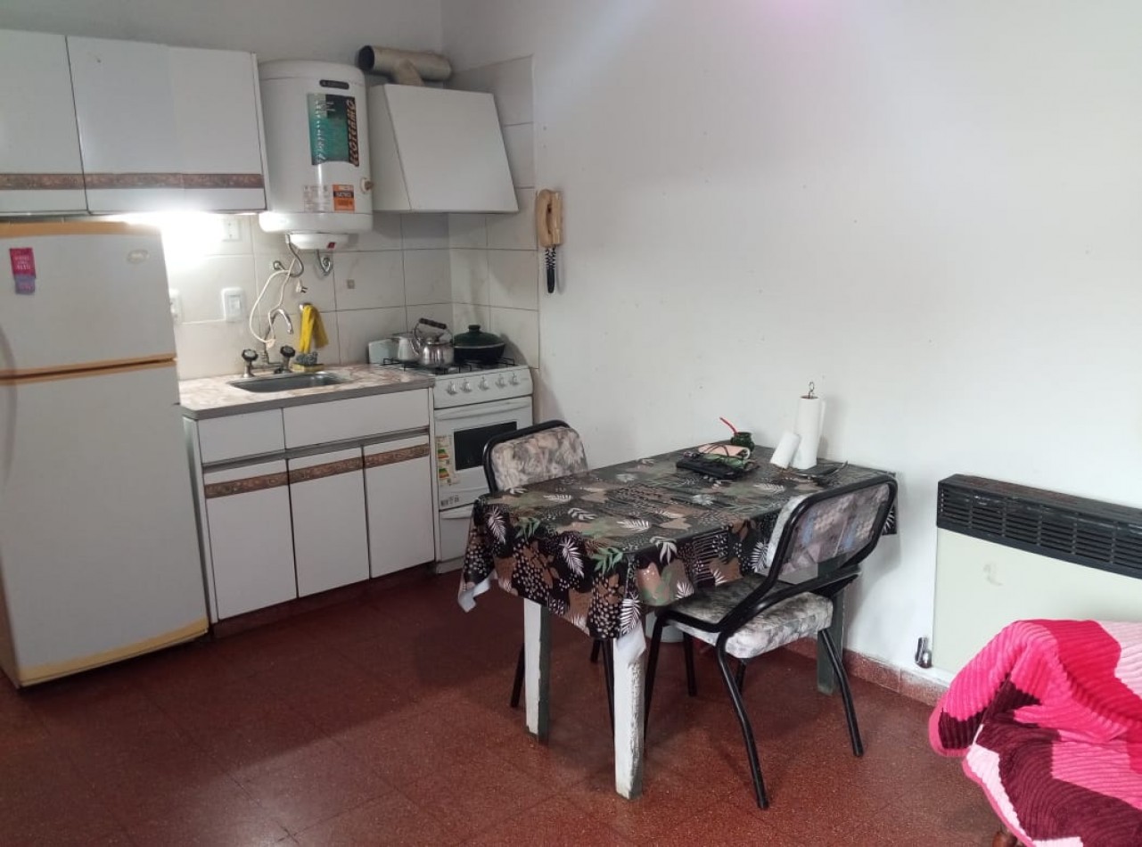 VENTA DEPTO 2 AMB CON GAS NATURAL