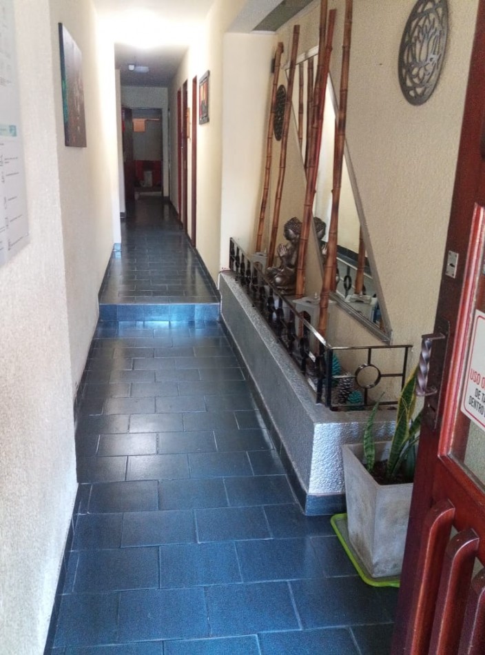 Venta  depto 2 amb con amplio Patio