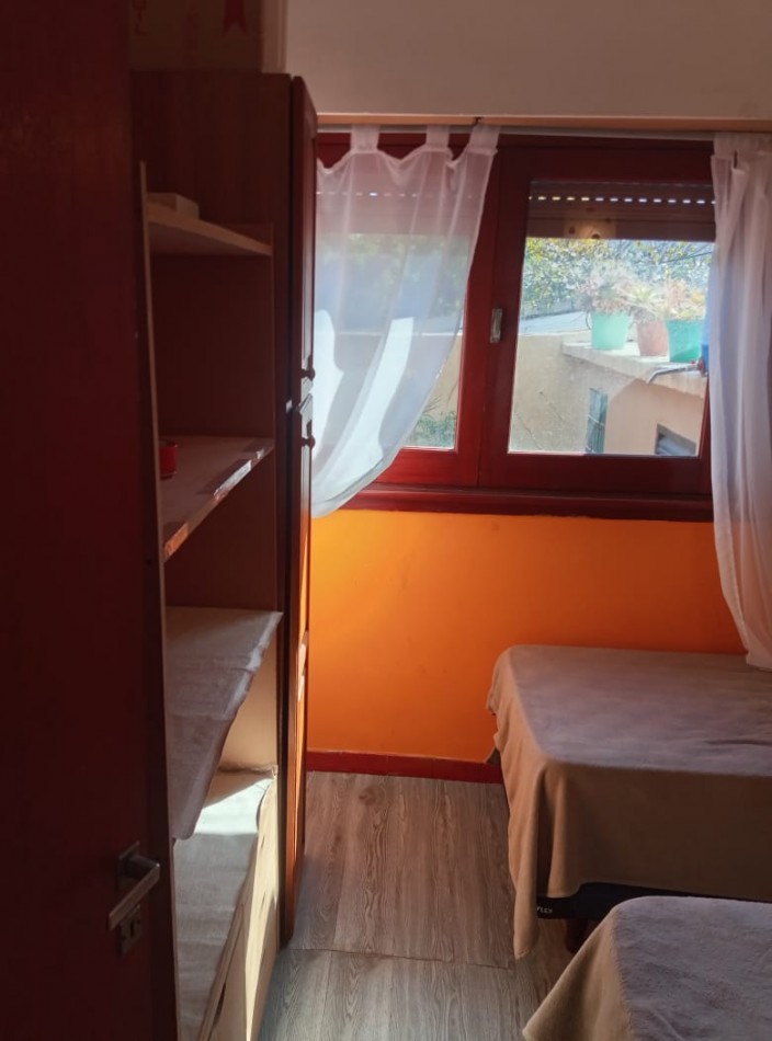 Venta  depto 2 amb con amplio Patio