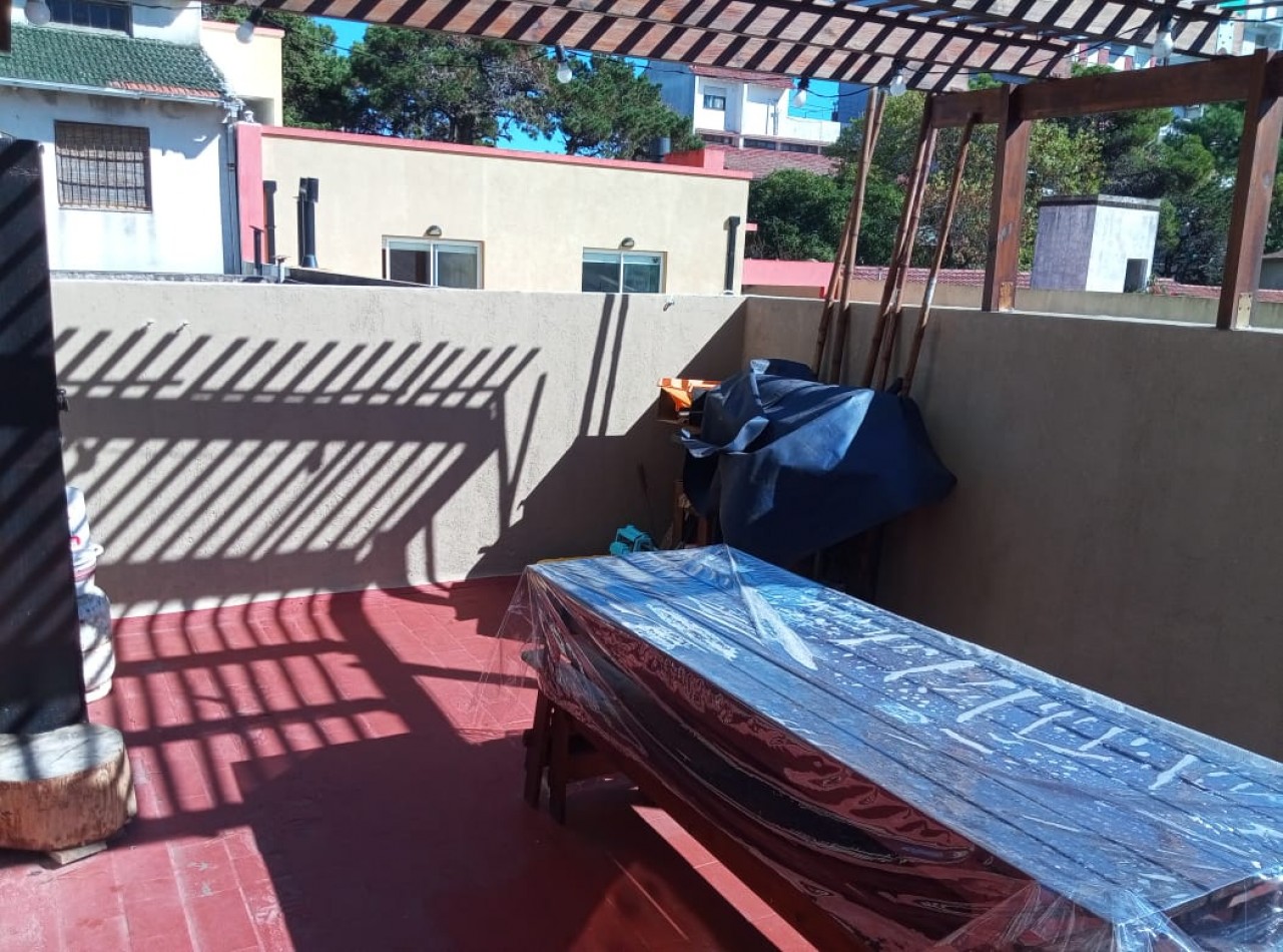 Venta  depto 2 amb con amplio Patio