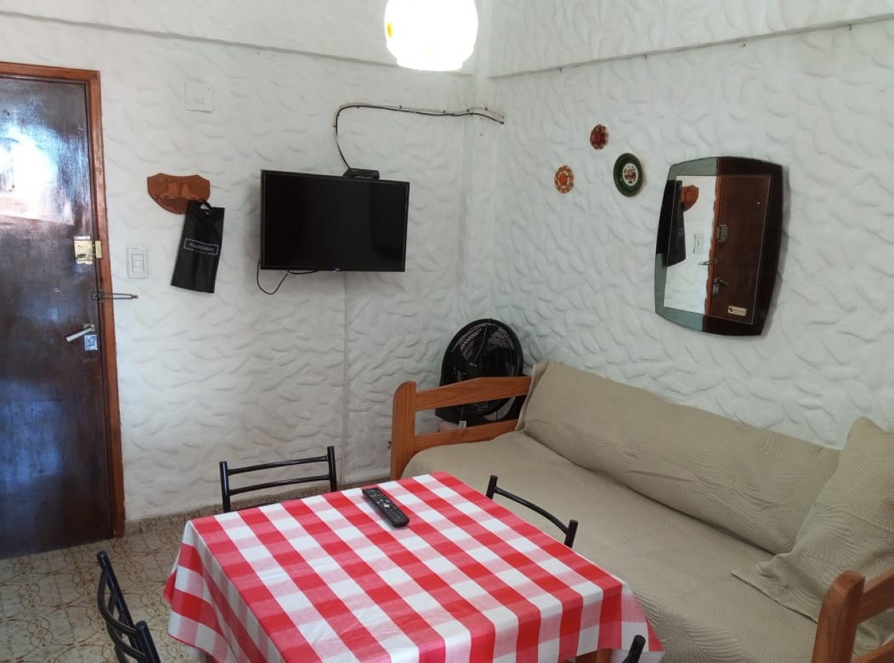 Venta Lindo monoamb. con VISTA AL MAR
