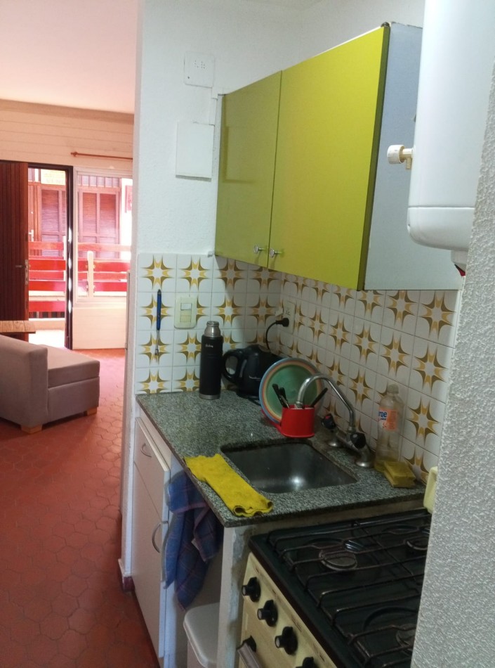 Venta depto 2 amb a 4 cuadras del mar
