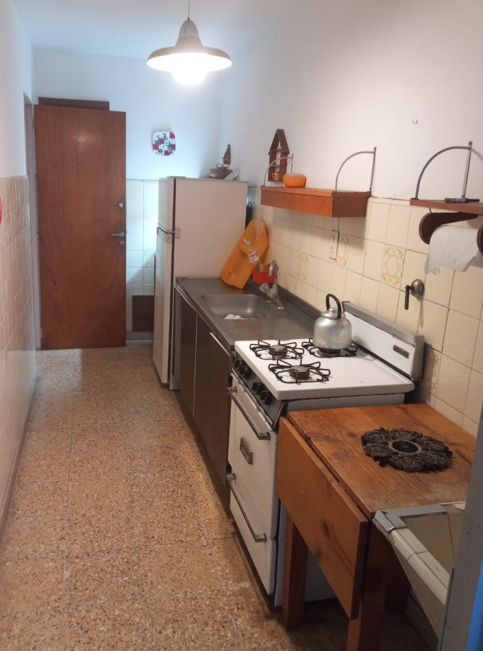 ALQ. ANUAL DEPTO 3 AMB CON GAS NATURAL