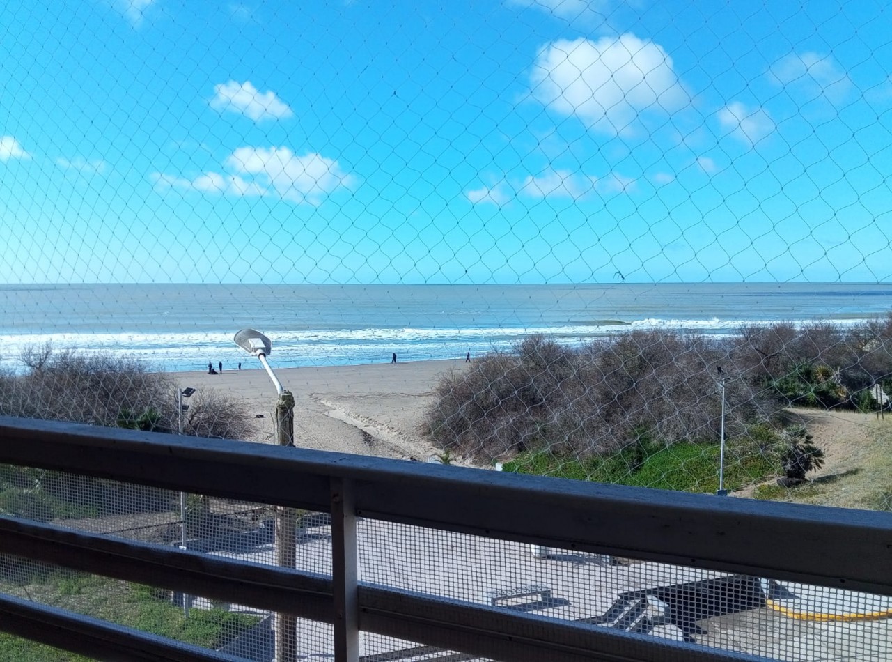 VENTA DEPTO 3 AMB CON VISTA AL MAR