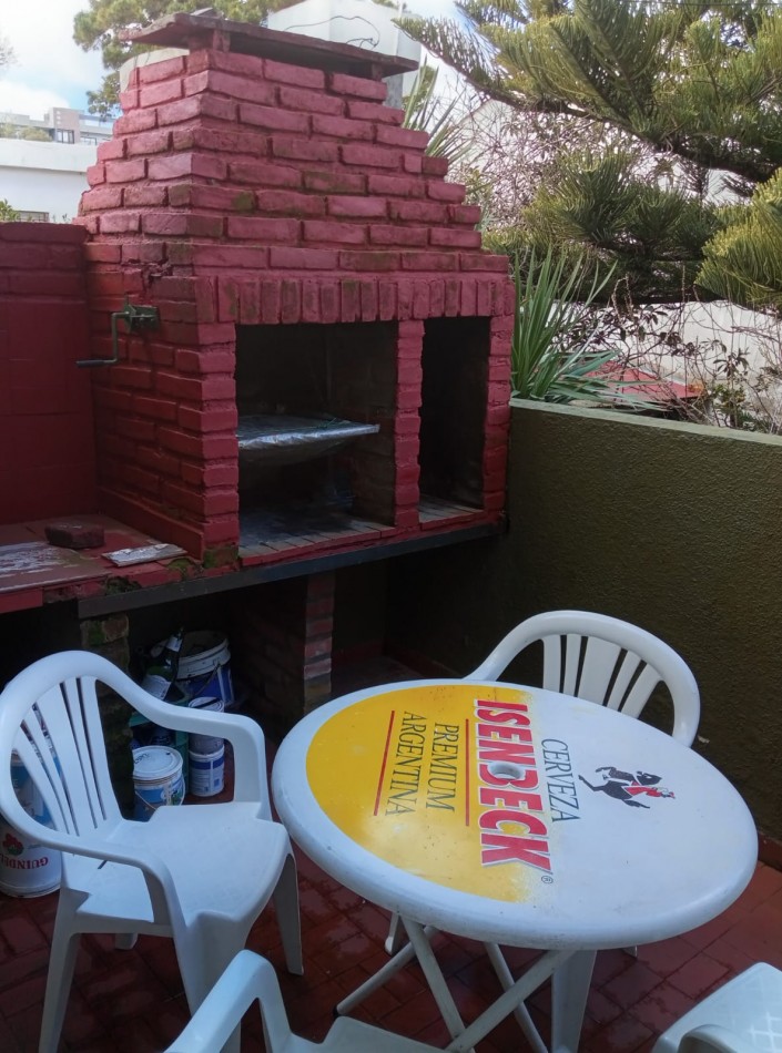 Venta lindo depto 2 amb con patio