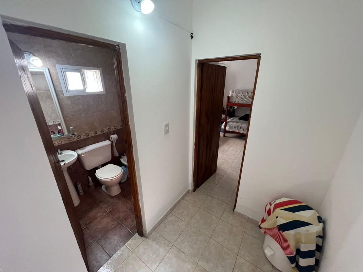 VENDE Dpto 2 en planta baja con GAS NATURAL, PATIO y ESPACIO VEHICULAR