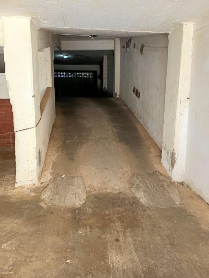 VENTA COCHERA CUBIERTA