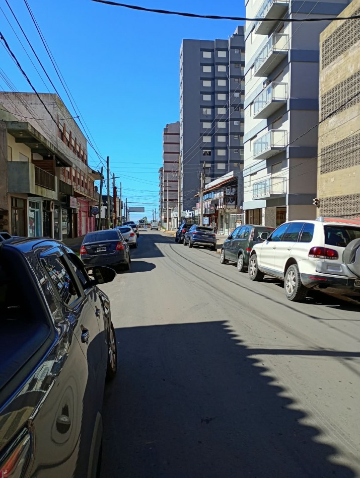 VENTA COCHERA CUBIERTA