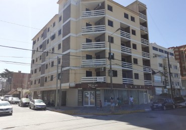 ALQ.TEMP 3 AMB CON WIFI Y VISTA AL MAR