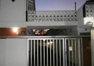 VENDE Dpto 2 en planta baja con GAS NATURAL, PATIO y ESPACIO VEHICULAR